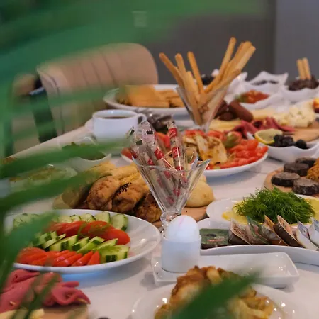 Ξενοδοχείο Lopera *