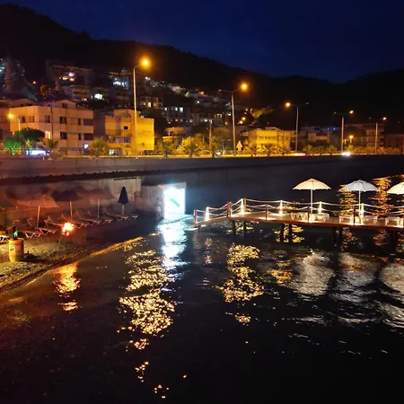 Ξενοδοχείο Lopera *