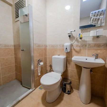 Lopera Ξενοδοχείο *