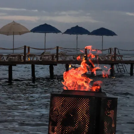 Lopera Ξενοδοχείο Αδραμύττιο