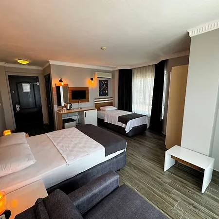 Hotel Lopera Edremit (Balikesir)