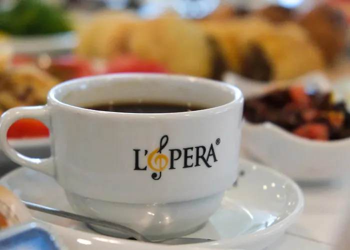Lopera エドレミト